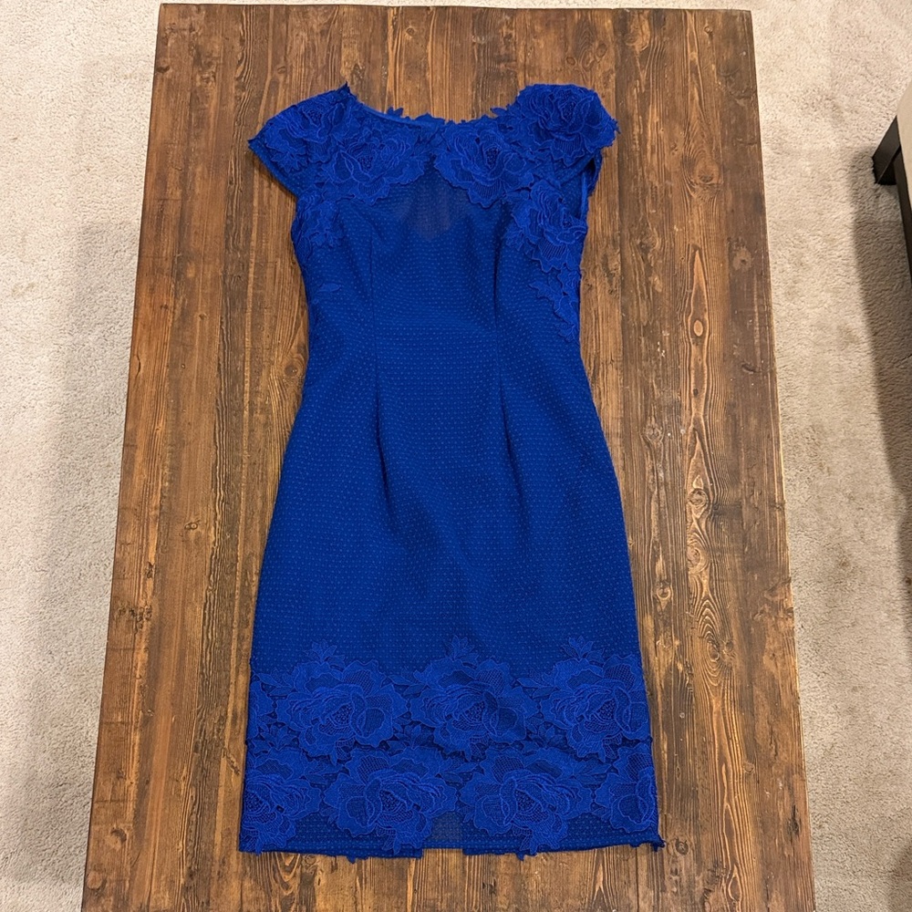 ML Monique Lhuillier Blue Lace Cocktail Dress Wedding Guest Size 6